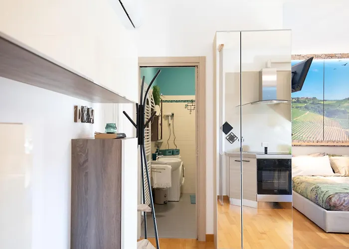 Centro Storico Apartamento Alba (Piedmont)