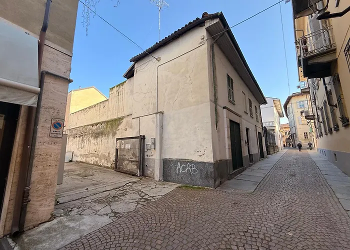Centro Storico Alba (Piedmont)